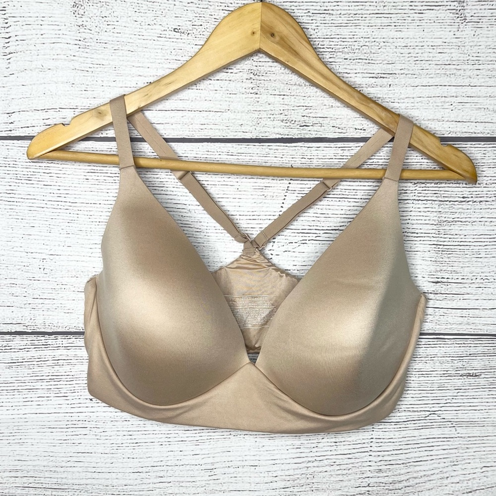 Body by Victoria Nude Lightly Lined Wireless T-Back Smooth Cup Plunge Bra 38DD